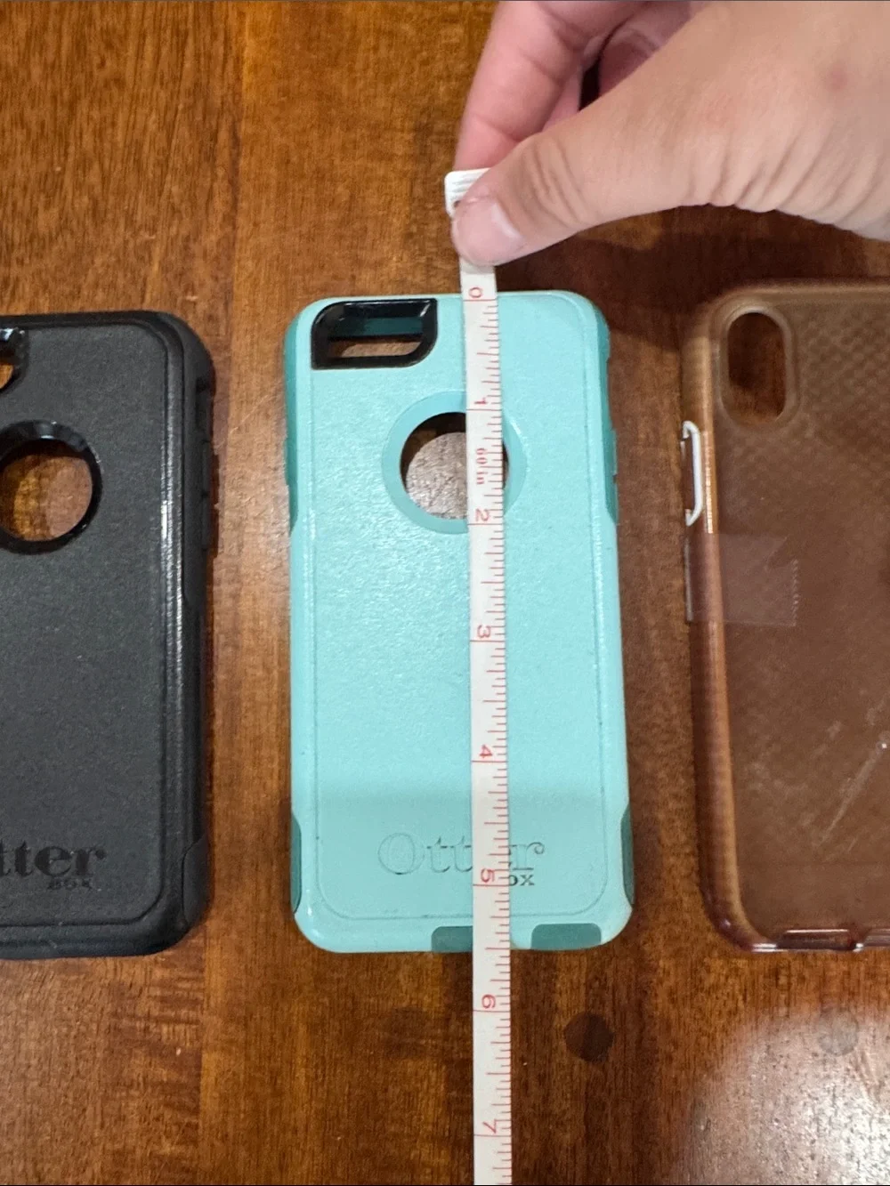 Lot of 4 iPhone cases 2 are OtterBox